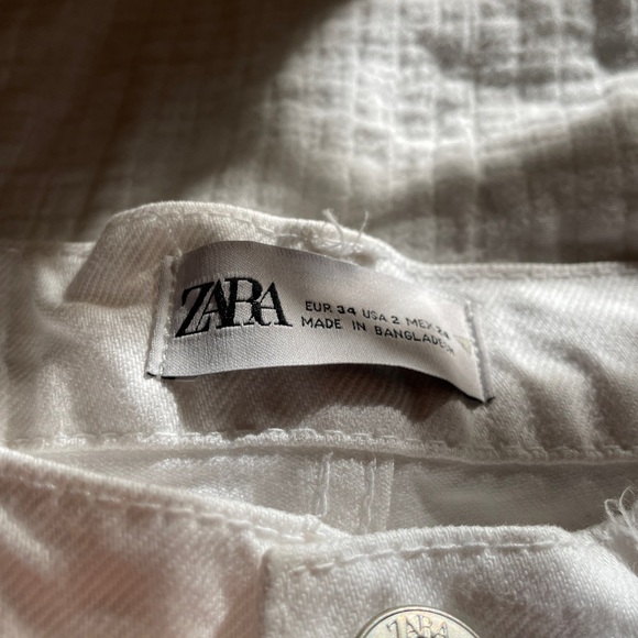 ❌SOLD ON CURTSY❌ - Picture 5 of 9